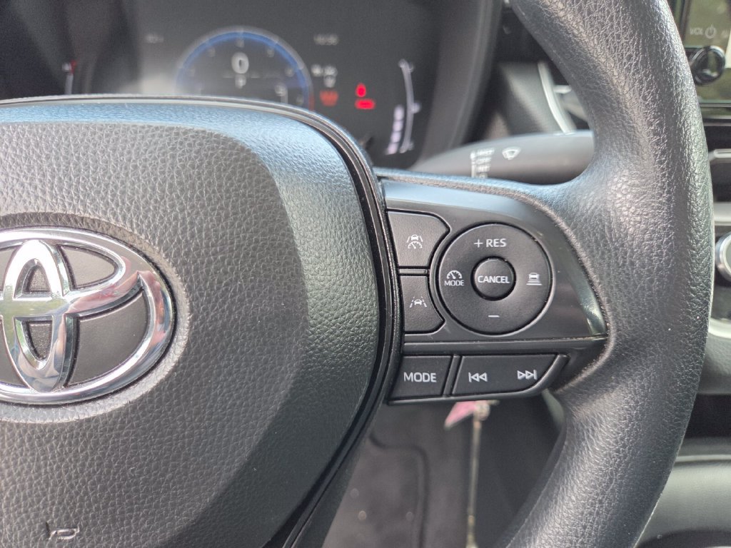 Certified 2026 Toyota Corolla LE FWD image 30