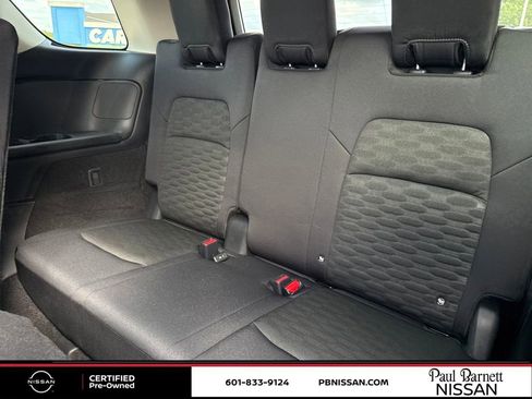 Certified 2024 Nissan Pathfinder SV image 33
