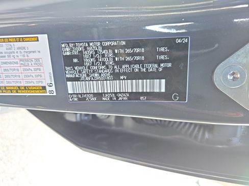 Used 2024 Toyota Land Cruiser image 33