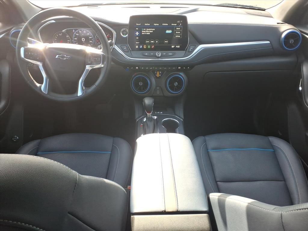 Used 2023 Chevrolet Blazer RS w/ Driver Confidence II Package FWD image 26