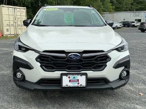 Certified 2025 Subaru Crosstrek 2.5i Limited w/ Popular Package #4A AWD/4WD image 8