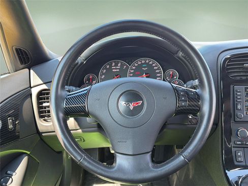 Used 2008 Chevrolet Corvette Z06 w/ Preferred Equipment Group RWD image 11