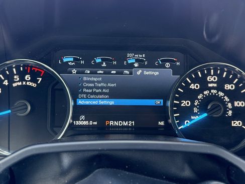 Used 2015 Ford F150 Lariat w/ Equipment Group 501A Mid image 21