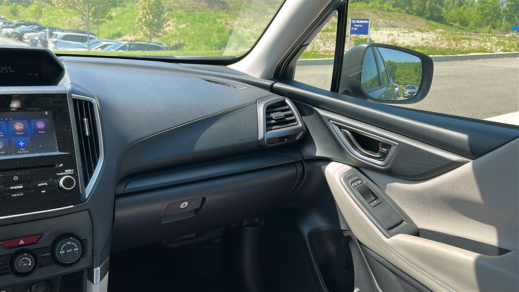Used 2023 Subaru Forester AWD/4WD image 23
