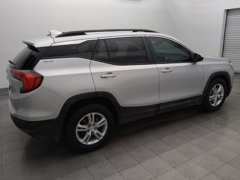Used 2021 GMC Terrain SLE w/ Driver Convenience Package FWD image 10