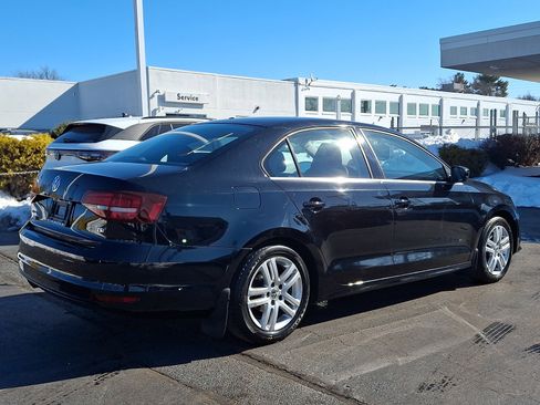 Used 2017 Volkswagen Jetta S image 6