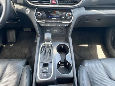 Used 2020 Hyundai Santa Fe Limited FWD image 15