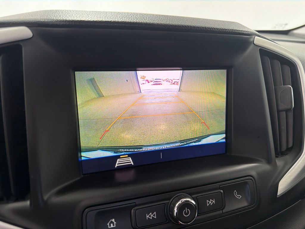 Used 2021 GMC Terrain SLE w/ Driver Convenience Package AWD/4WD image 13