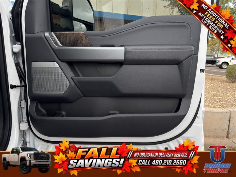 Used 2025 Ford F350 Lariat w/ FX4 Off-Road Package AWD/4WD image 27