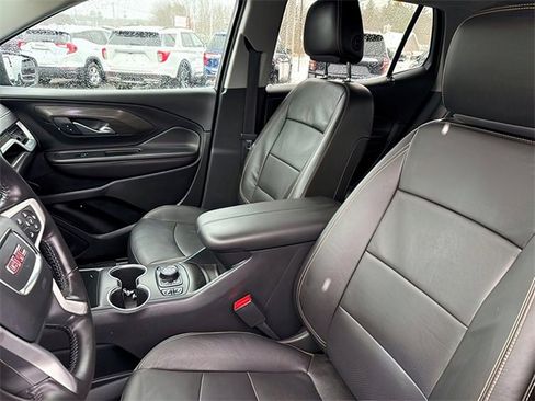 Used 2021 GMC Terrain SLT image 16
