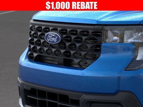 New 2025 Ford Maverick XLT w/ 4K Tow Package image 18