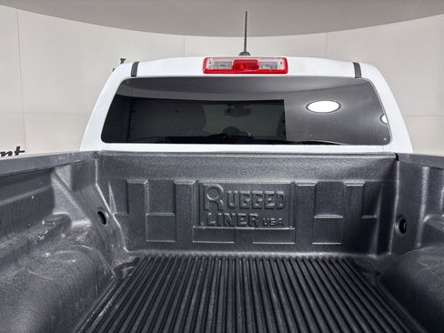 Used 2022 Chevrolet Colorado LT image 23