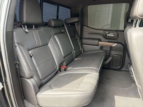 Used 2022 Chevrolet Silverado 1500 High Country image 11