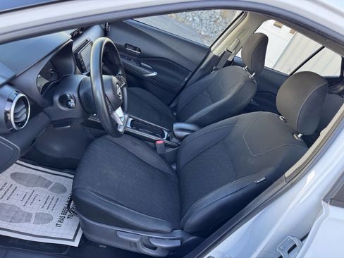 Used 2023 Nissan Kicks SV image 8