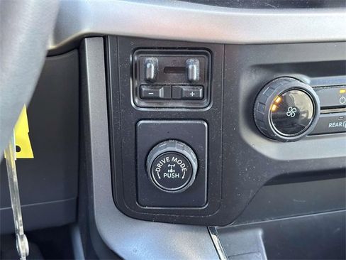 Used 2021 Ford F150 XLT w/ Max Trailer Tow Package image 12