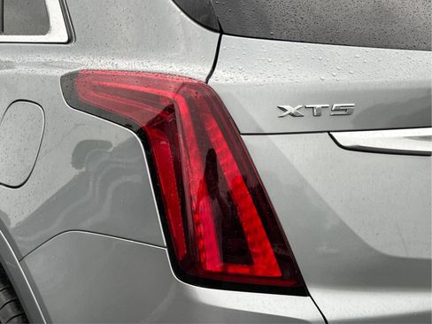 Used 2023 Cadillac XT5 Premium Luxury AWD/4WD image 34