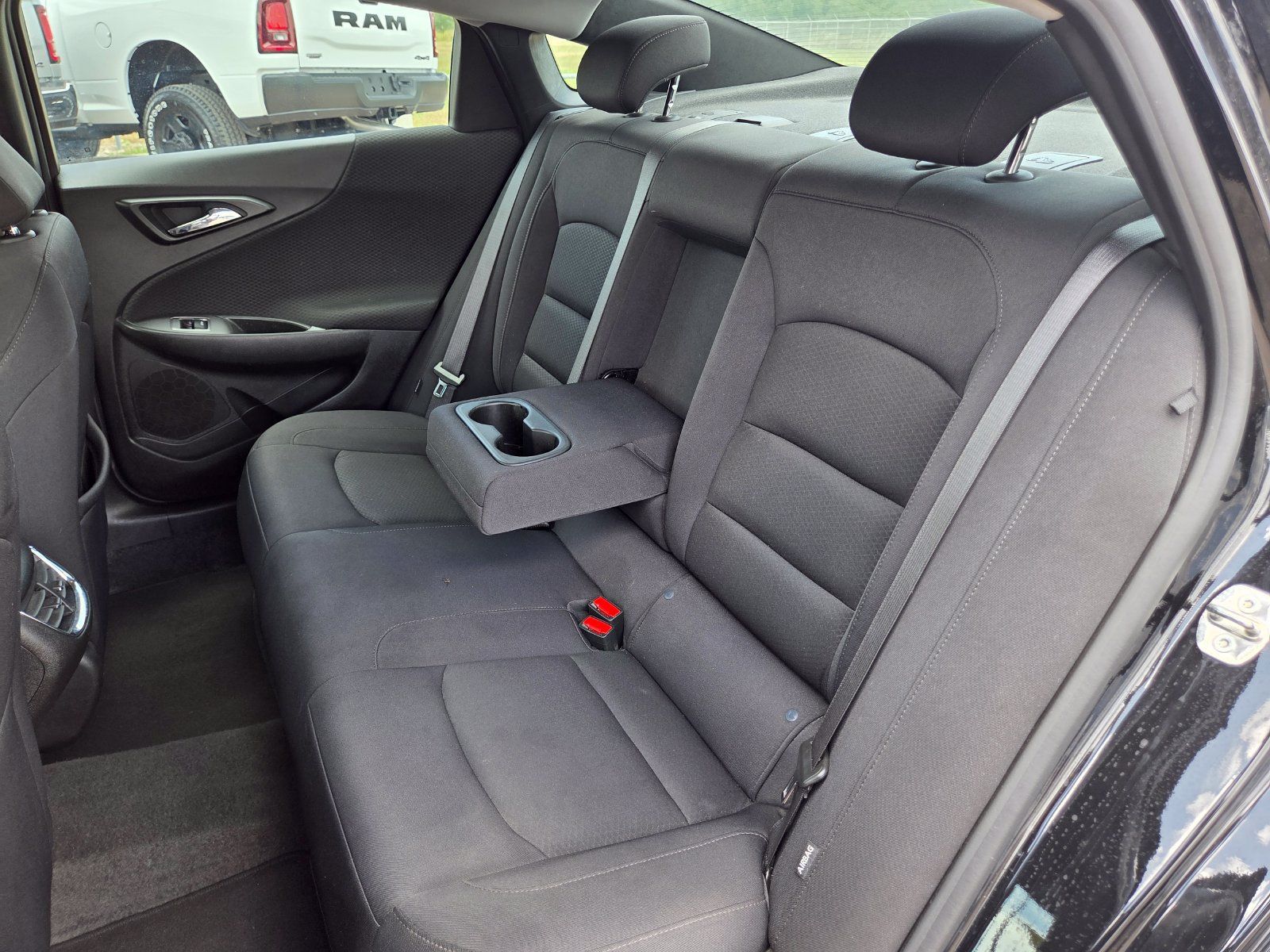 Used 2024 Chevrolet Malibu LT FWD image 23