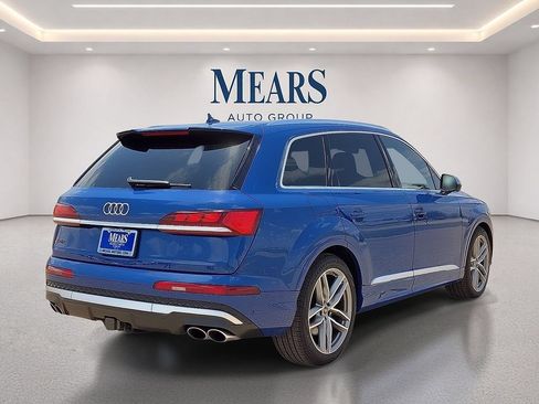 Used 2025 Audi SQ7 Prestige w/ Prestige Package AWD/4WD image 5
