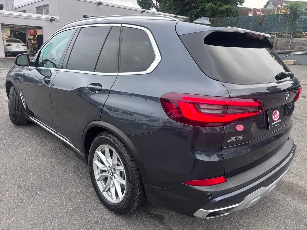 Used 2021 BMW X5 xDrive45e AWD/4WD image 6