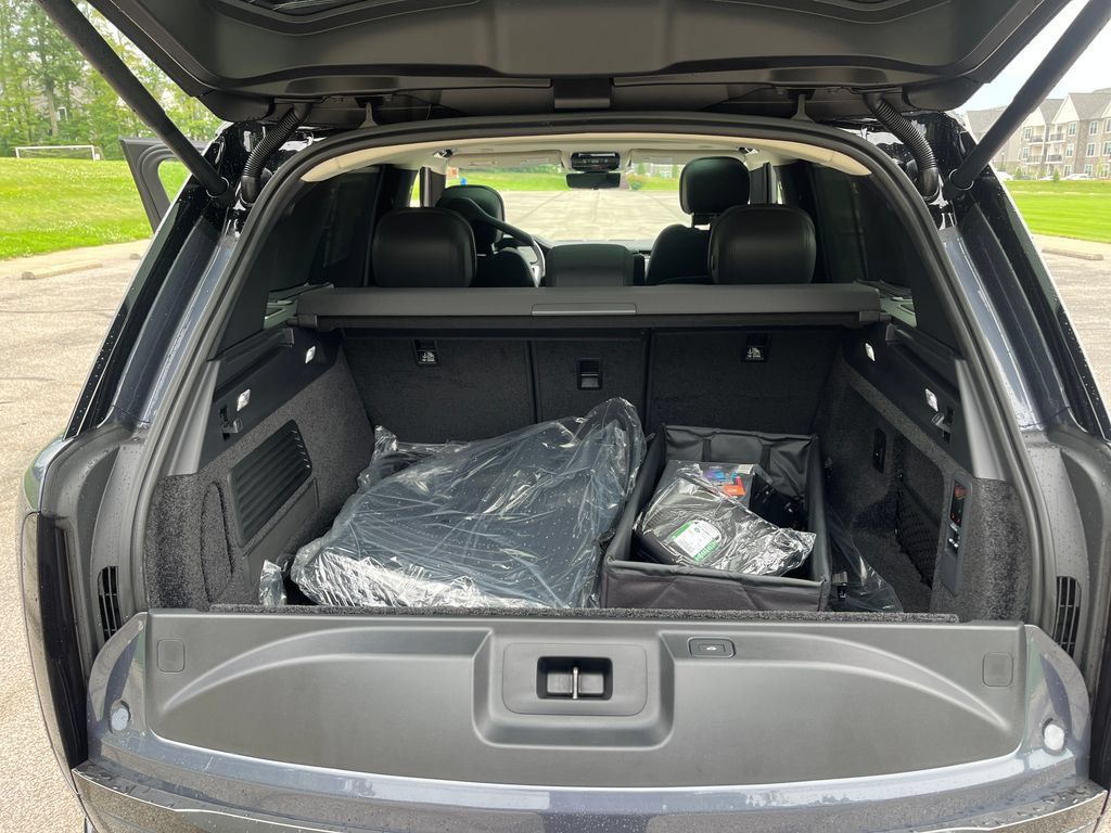 New 2026 Land Rover Range Rover SE AWD/4WD image 18