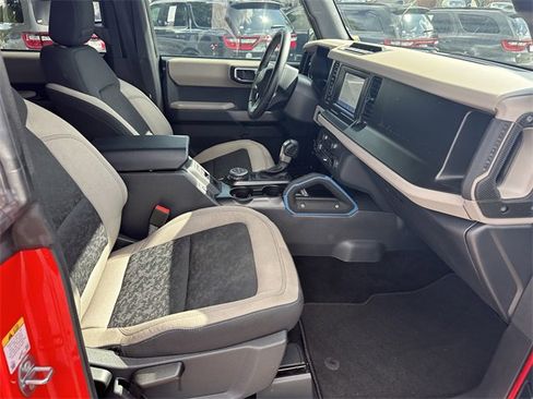 Used 2022 Ford Bronco Wildtrak image 13