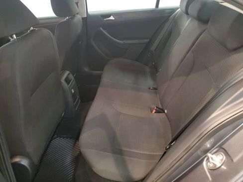 Used 2015 Volkswagen Jetta S image 26
