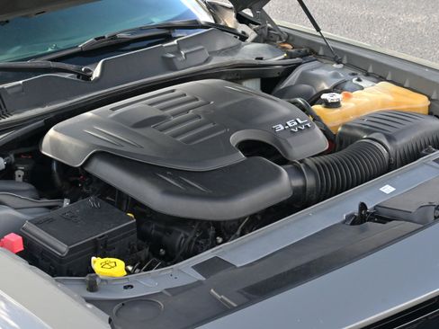 Used 2018 Dodge Challenger SXT w/ Blacktop Package image 24