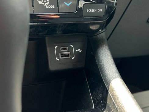 Used 2025 Jeep Compass Limited AWD/4WD image 48