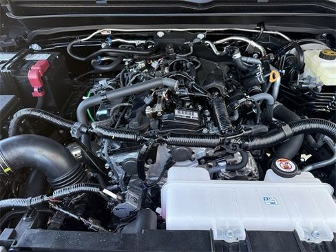 Used 2026 Toyota Tacoma SR image 31