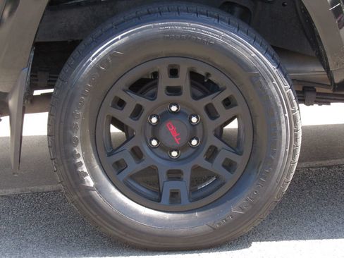 Certified 2023 Toyota Tacoma TRD Sport AWD/4WD image 35