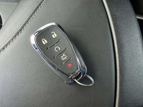 Used 2024 Chevrolet Camaro LT RWD image 31