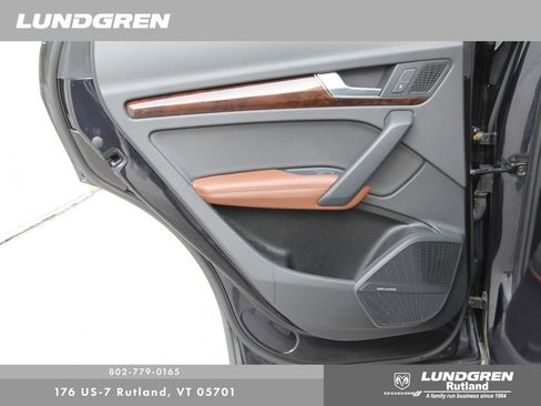 Used 2019 Audi Q5 2.0T Premium Plus w/ Premium Plus Package image 39