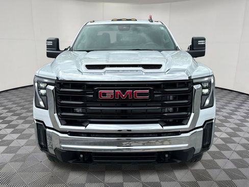 New 2026 GMC Sierra 3500 Pro AWD/4WD image 8