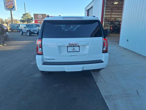 Used 2019 GMC Yukon SLT image 4