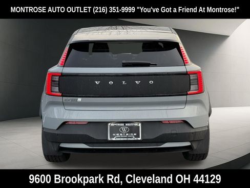 New 2026 Volvo EX30 Cross Country Ultra w/ Protection Package Premier AWD/4WD image 4