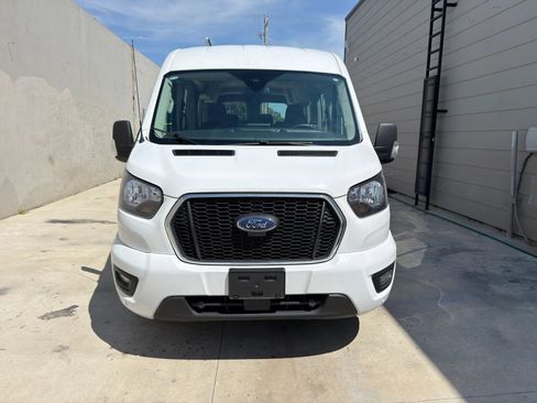 Used 2023 Ford Transit 350 XLT RWD image 2