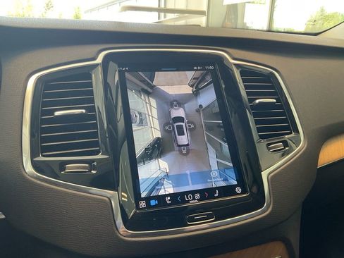 Used 2023 Volvo XC90 B6 Plus w/ Protection Package AWD/4WD image 22