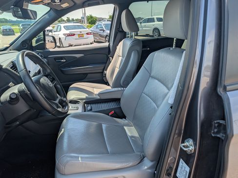 Used 2021 Honda Passport EX-L image 6