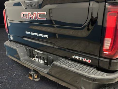 Used 2023 GMC Sierra 3500 AT4 w/ AT4 Preferred Package AWD/4WD image 40