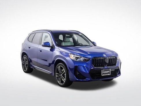 Used 2026 BMW X1 xDrive28i w/ Technology Package AWD/4WD image 7