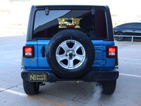 Used 2021 Jeep Wrangler Unlimited Sport S image 23