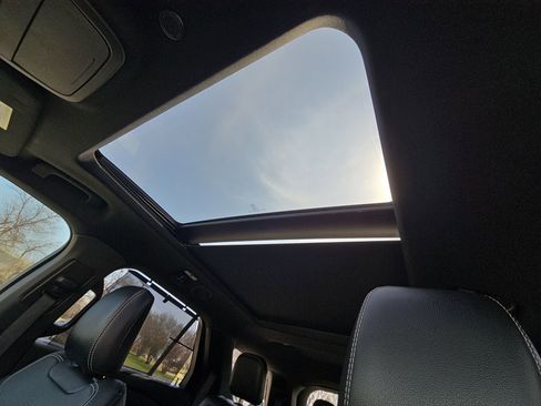 Used 2023 Ford Explorer ST w/ Equipment Group 401A image 20