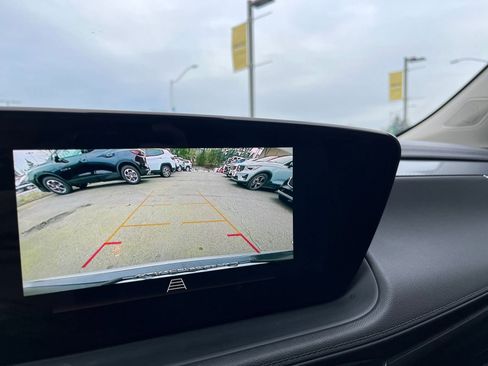 Used 2025 Buick Encore GX Preferred image 17