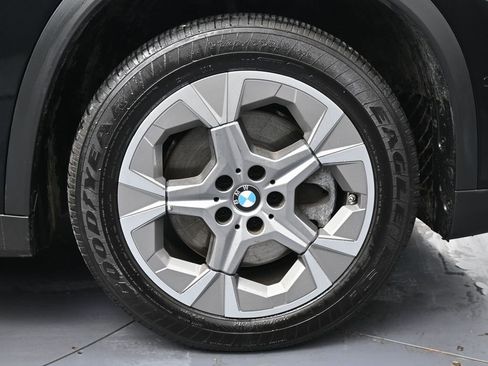 Used 2023 BMW X1 xDrive28i w/ Convenience Package image 15