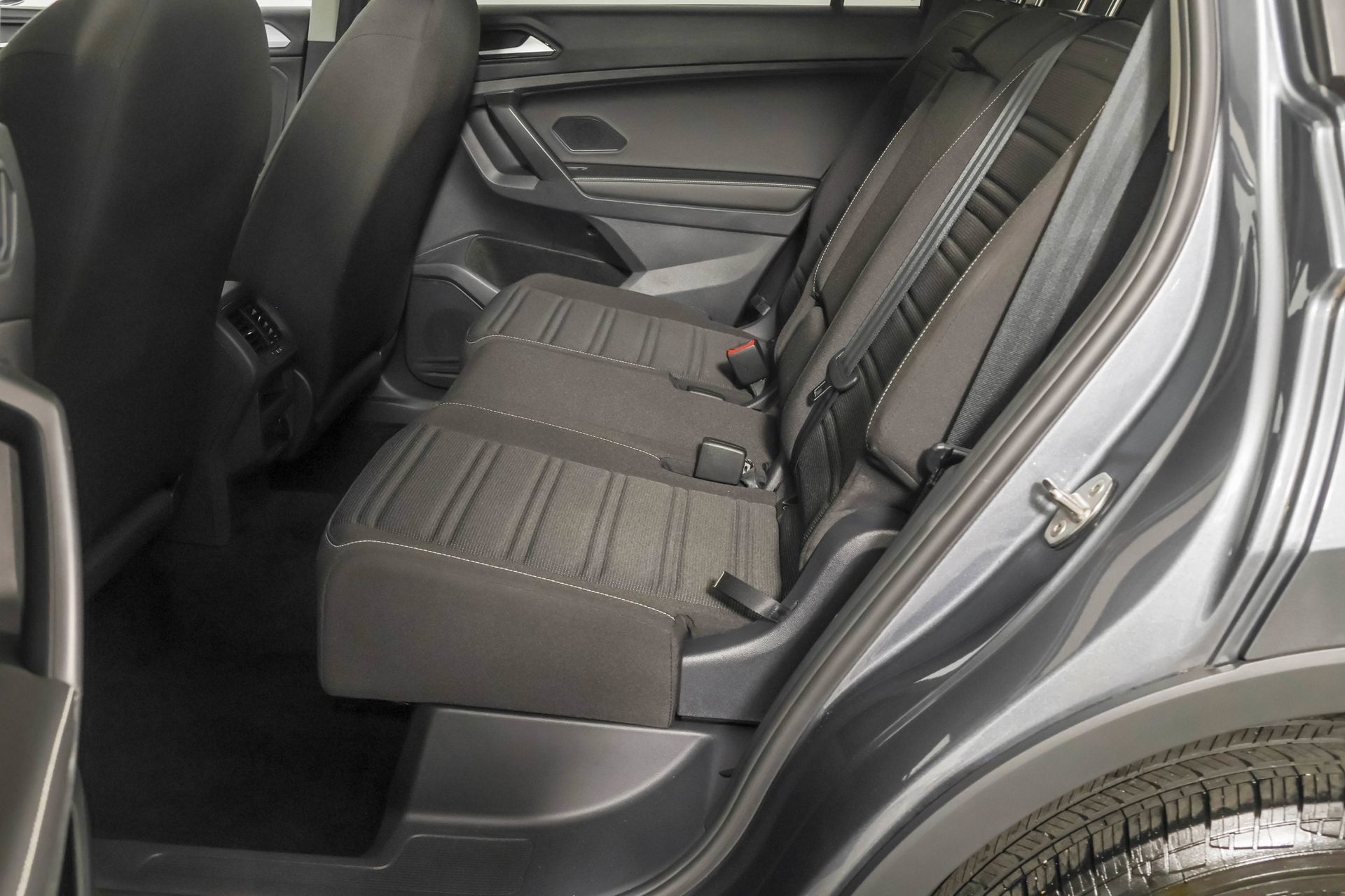 Used 2023 Volkswagen Tiguan S FWD image 35