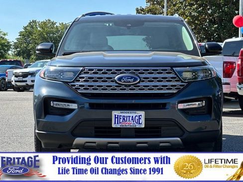 Certified 2022 Ford Explorer Limited w/ Equipment Group 301A image 9