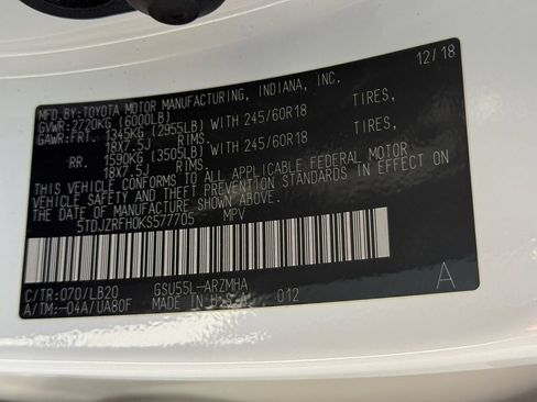 Used 2019 Toyota Highlander XLE AWD/4WD image 31
