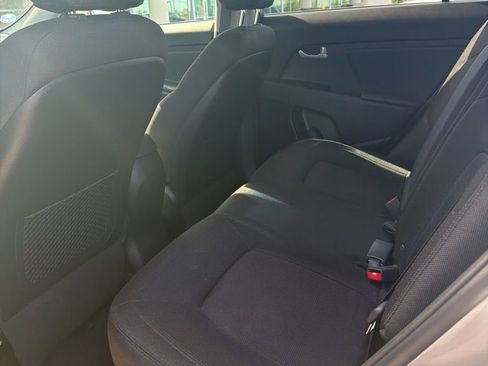 Used 2013 Kia Sportage LX w/ Convenience Pkg image 13