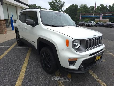 Used 2021 Jeep Renegade Limited w/ Sun & Sound Group image 3