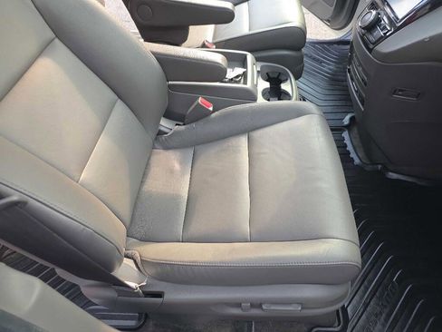 Used 2015 Honda Odyssey Touring Elite image 25